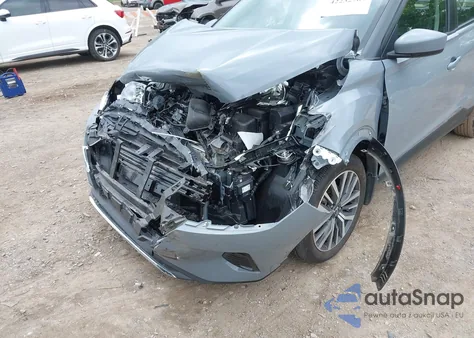 2024 Nissan Kicks Sv Xtronic Cvt из США, поврежденный, VIN 3N1CP5CV4RL552746